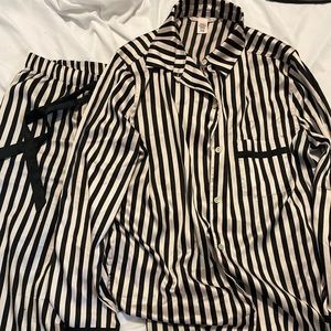 Victoria secret pyjama set